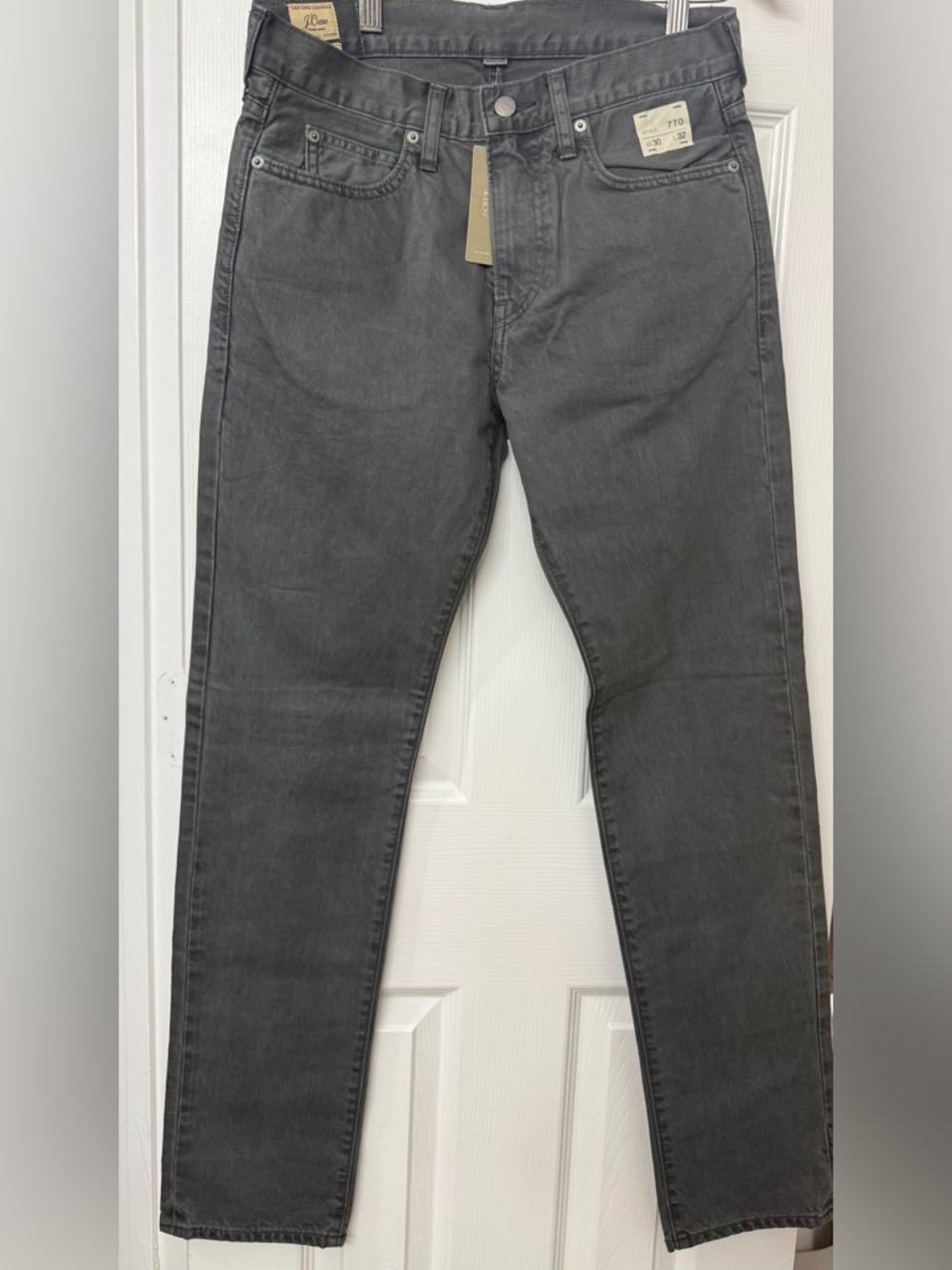 Men’s J. Crew 770 Straight Jeans in Charcoal. New with tags. Dress these up/down